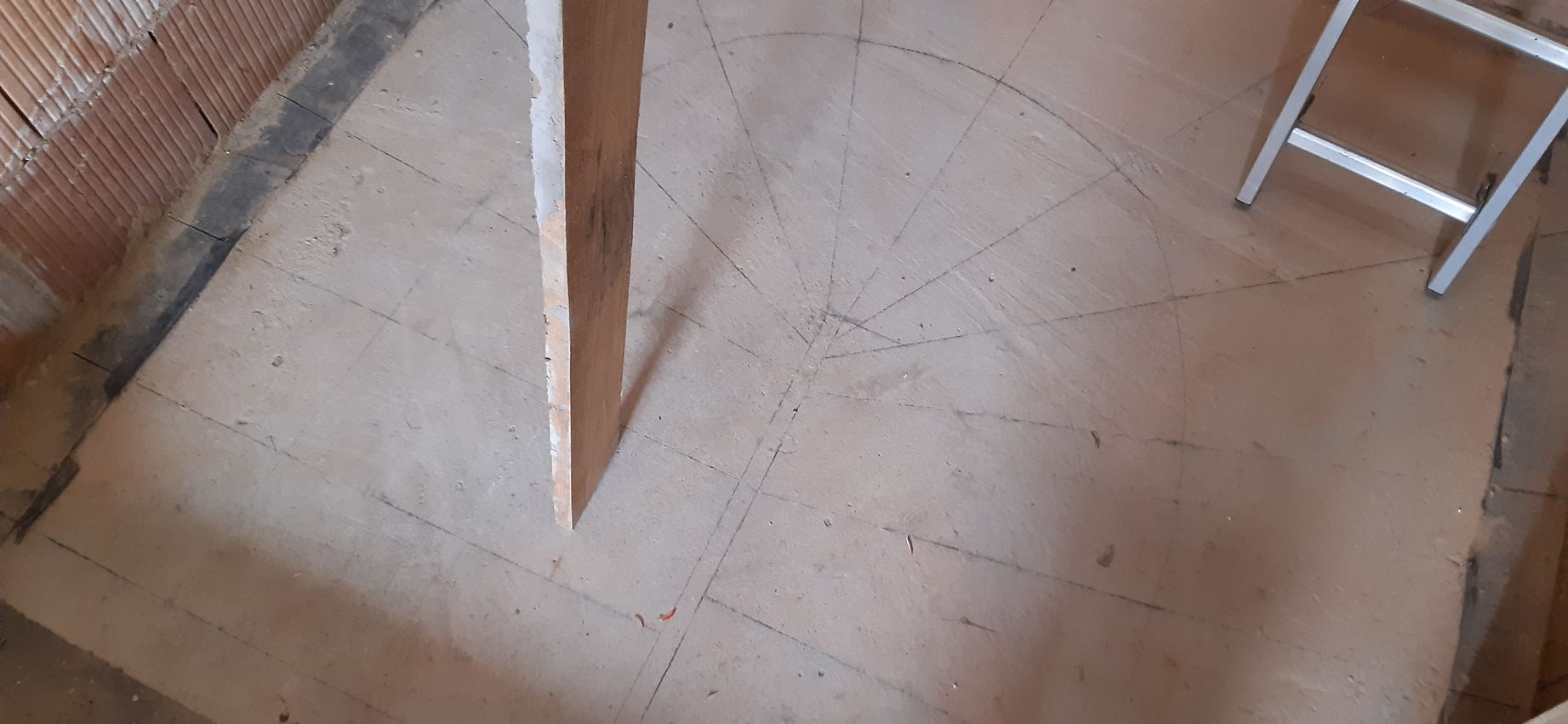 Íveslépcső zsaluzás 3